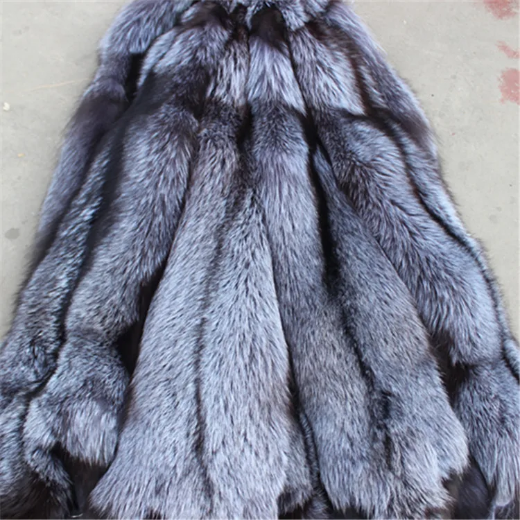
Factory Supplier Genuine Raw Silver Fox Fur Pelt Natural Animal Fur Skin 