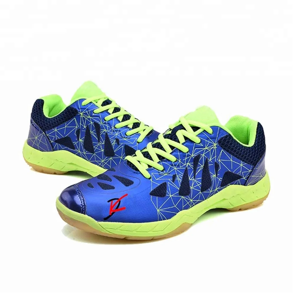 
 Кроссовки для спортзала и бадминтона  