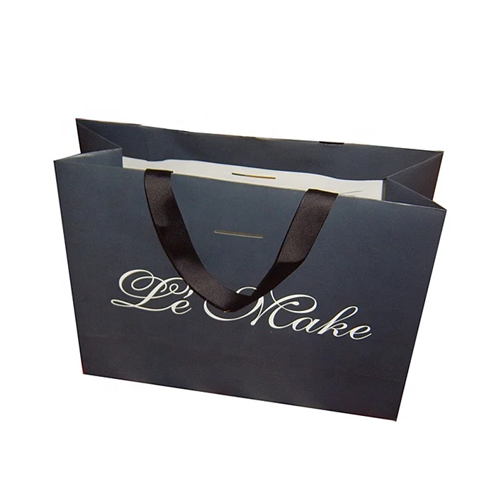 Custom Printed Black Eyelash Packaging Paper Gift Bags With Logo No Minimum