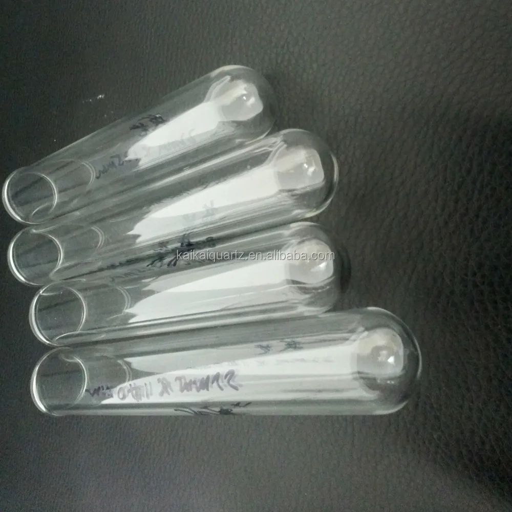 Прозрачная трубка из кварцевого стекла с закрытым концом