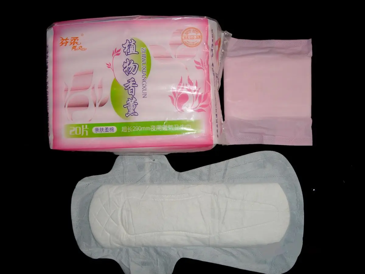 Menstrual Pads 155mm/160mm Ultra Thin Panty Liners - China Sanitary Pad and  Feminine Sanitary Napkins price