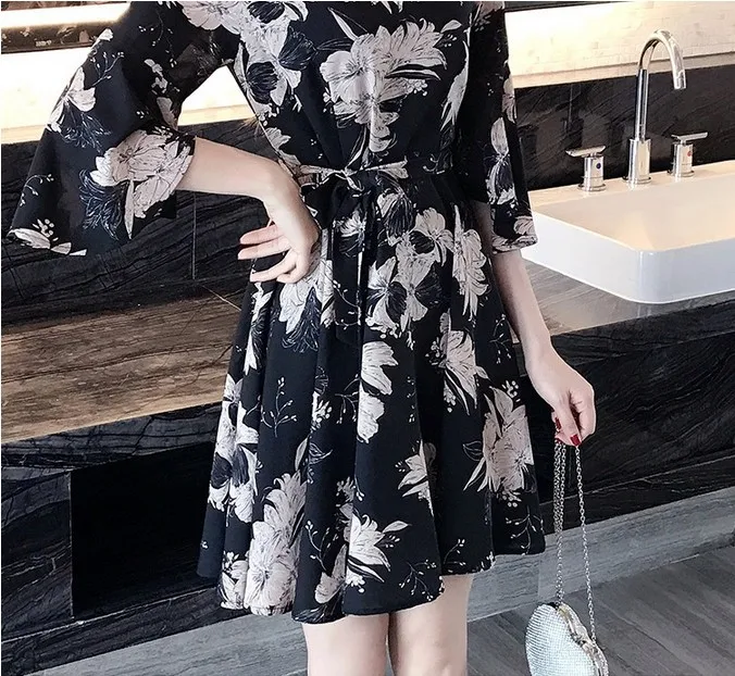 Shop Korea Chic Style Women's Fashion - Floral Vintage Pleat Swing Dresses  for Summer