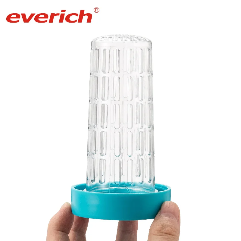 Пластиковая бутылка для воды с инфузером для фруктов