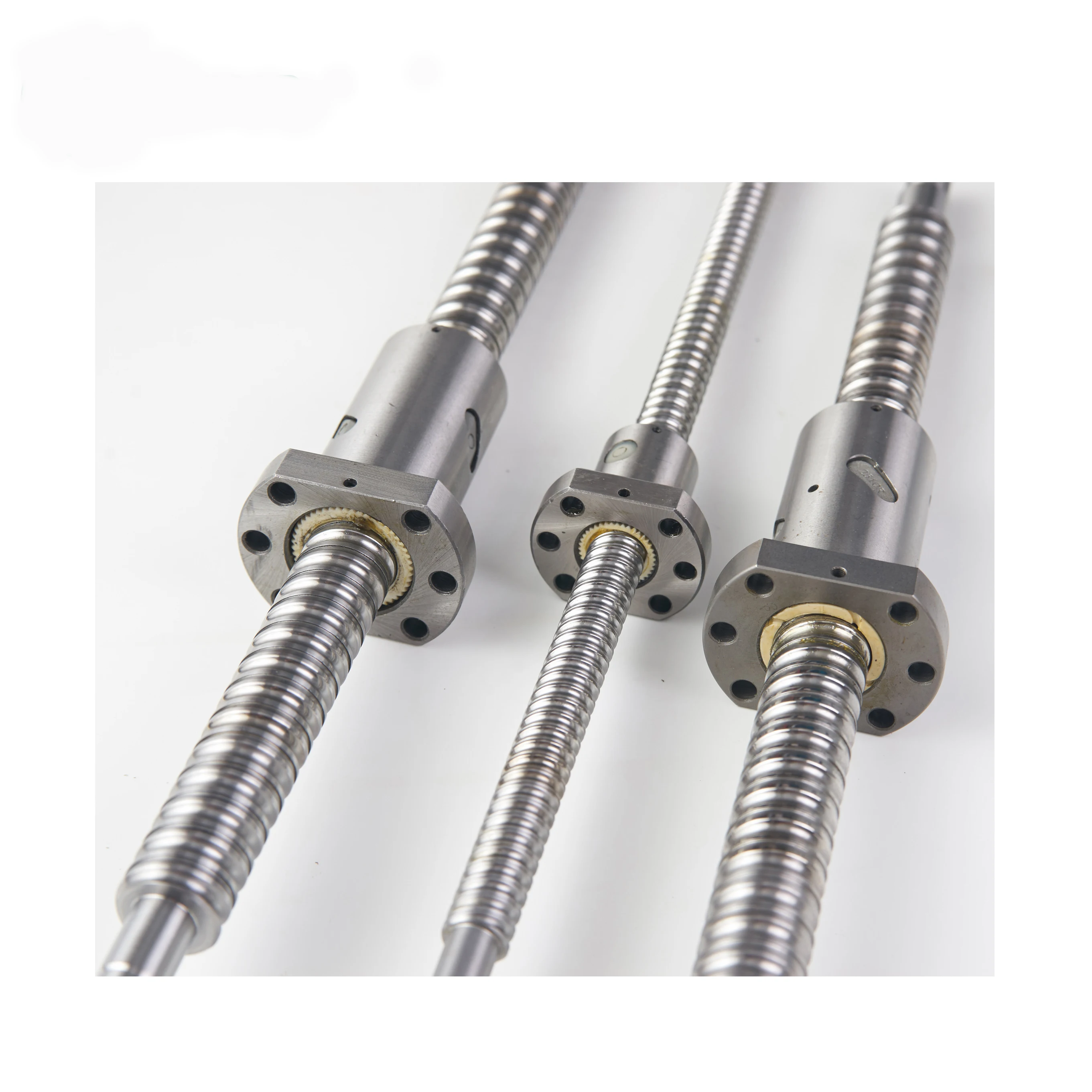 Ball screw. ШВП HIWIN 3205r. ШВП SFK 1002. Винт ШВП диам. 16 Мм, шаг 5 мм. Винт ЧПУ 12 мм шаг 2.