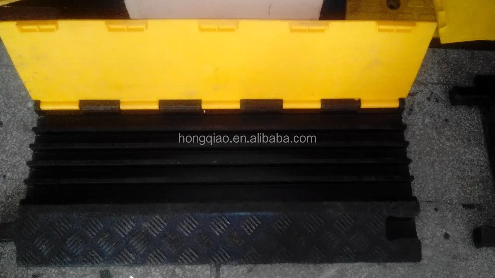 3-канальный блок питания кабель протектор канал резиновый защитный аппаратор для кабели парковка красный/желтый корпус + черная база 1 кг ~ 22 хунцяо