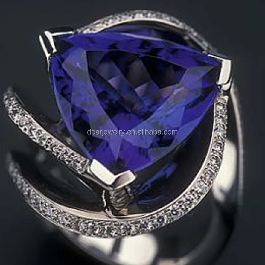 Wholesale Price Latest Design Triangle Shaped Tanzanite Gemstones Rings