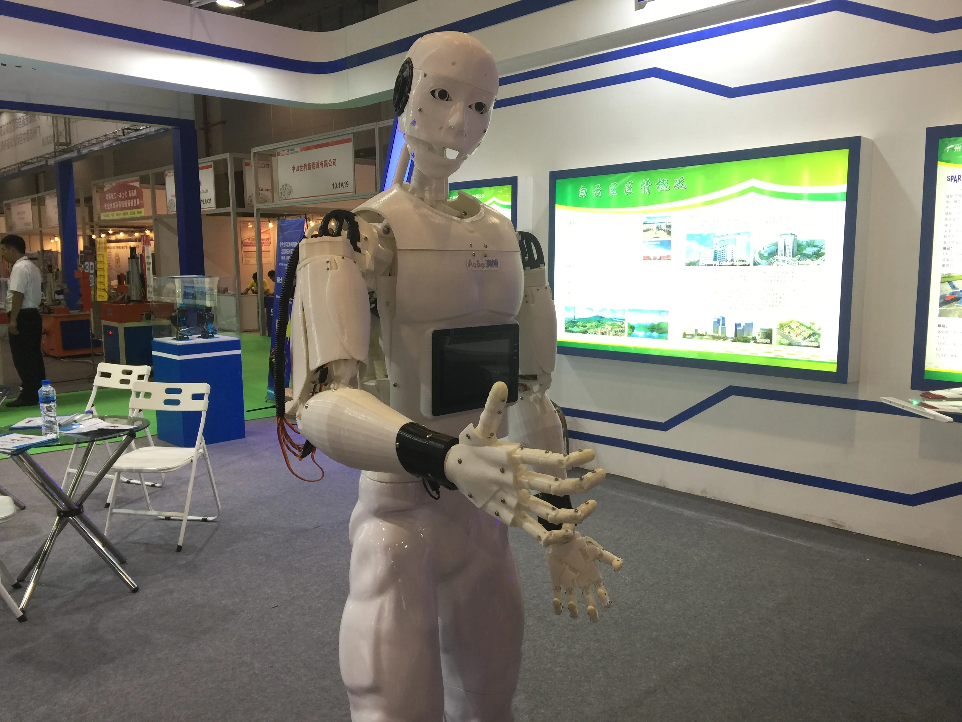 Humanoid Intelligent Reception and Dialogue Service Robot Based on InMoov Robot Inspiration