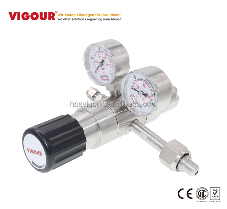 Dual stage special gas high pressure regulator with gauge
