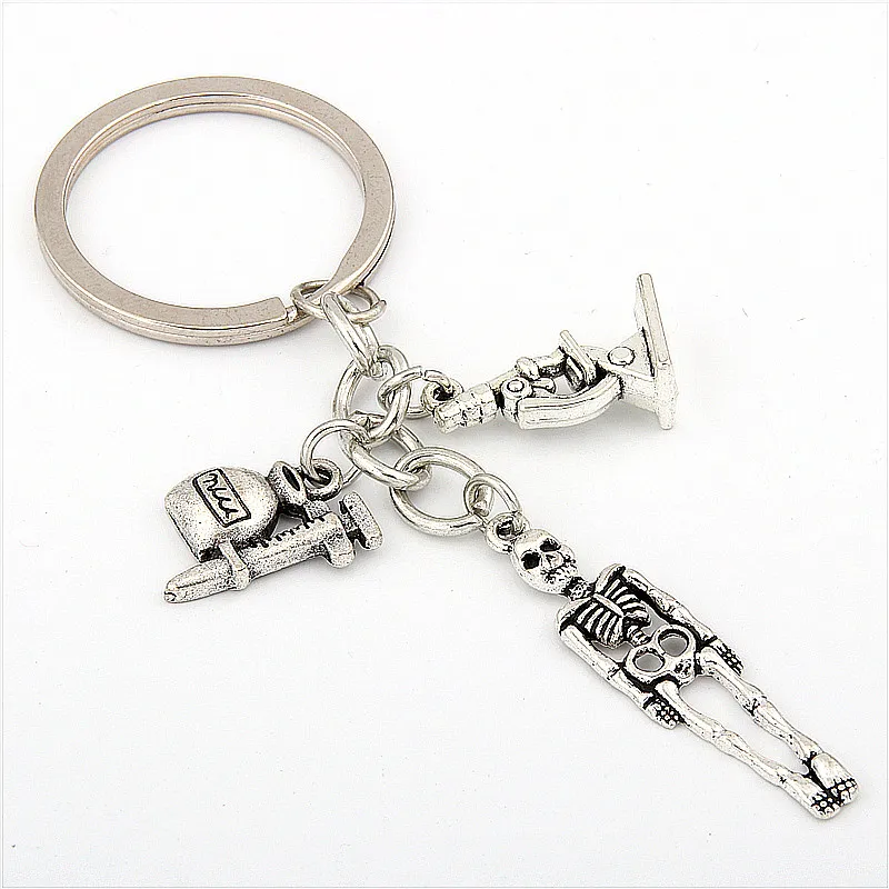 Science Keyring Fashionable Metal Keychains for Students and Teachers Medical Nurse Graduation Jewelry Gift Dropshipping