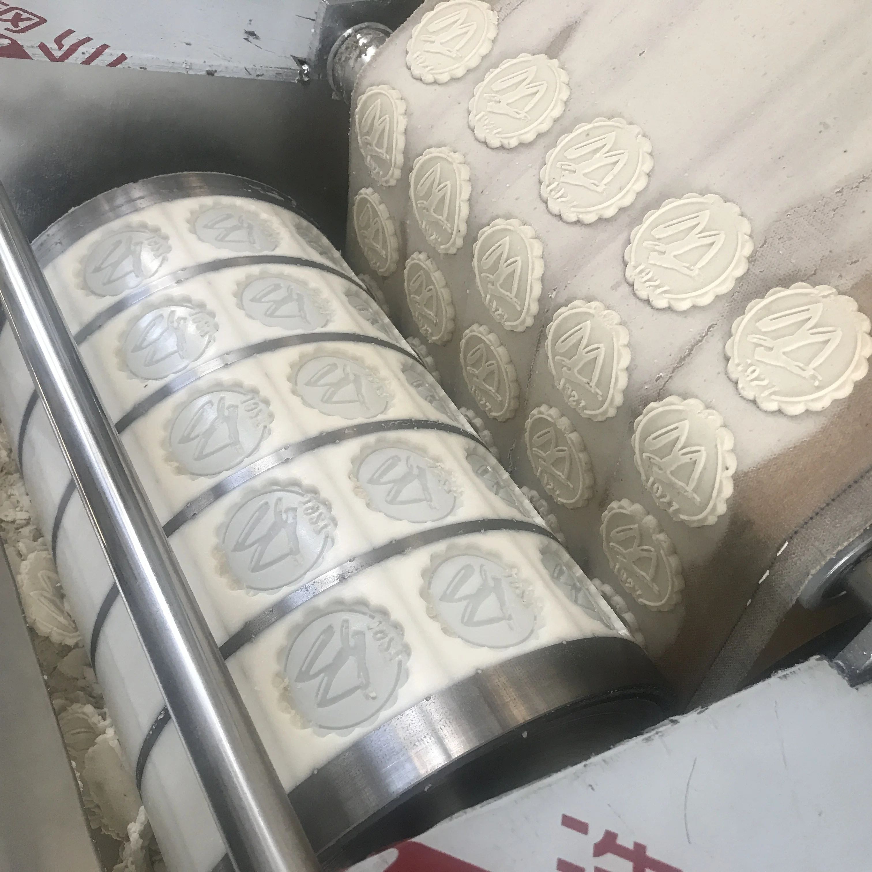 
Leeho бренд мелких поднос для торта печенье делая машину 