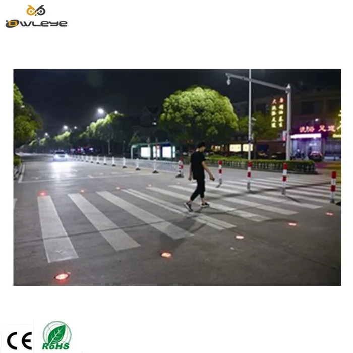 GPS Led Cat Eye  Signal Heavy Duty Embedded Underground Light Synchronized Flash Solar Road Stud
