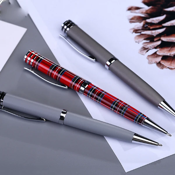 新しいノベルティ高品質ビジネスギフトセットメタルローラーチップ電気刻印サインボールペン Buy サインボールペン 彫刻サインボールペン メタル ボールペン Product On Alibaba Com