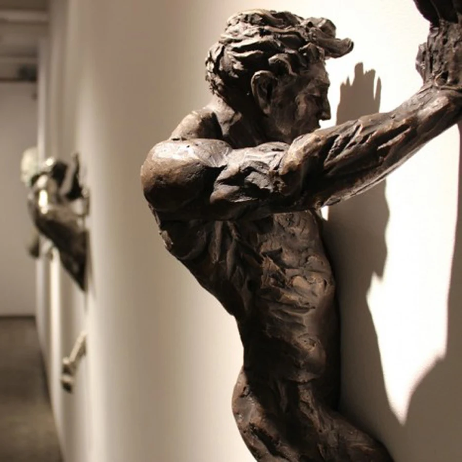 Modern Metal Art Decoration Statue Bronze Hanging on Wall Man Sculpture