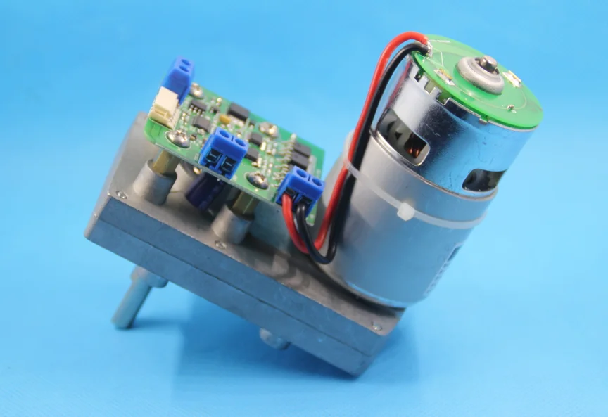Feetech 100kg High Torque Serial Bus Servo SM100 100kg Torque Heavy Duty Giant Scale Brushless Industrial Servo for Robot Arm