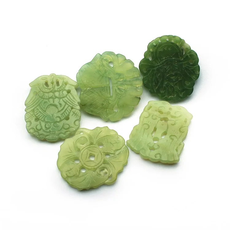 JF7004F Unique Antiqued Style Carved Green Jade Pendant Animal Shape Amulet Talisman Jade Pendants