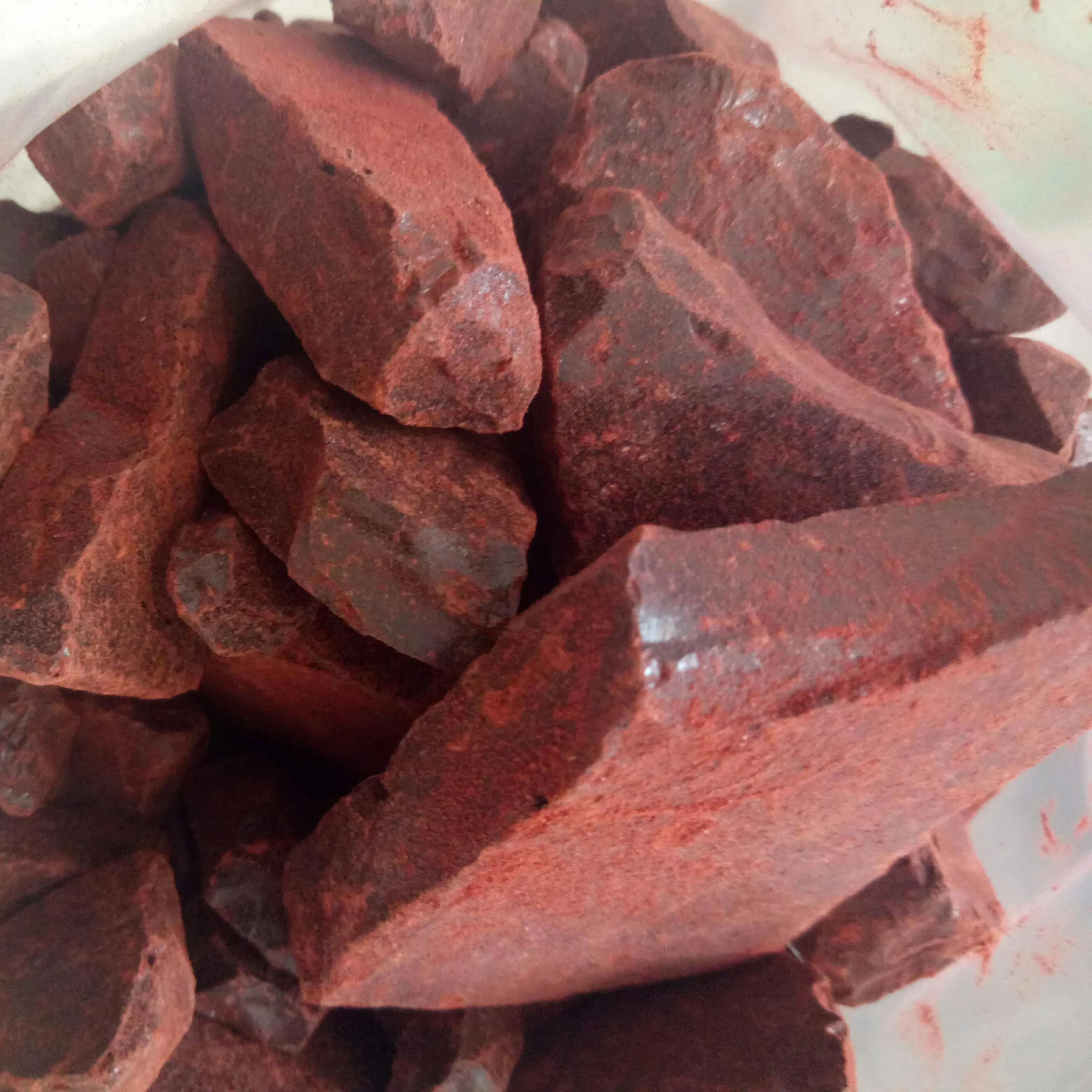 Xue Jie Natural Red Color Dragon Blood Jernang Resin for Sale