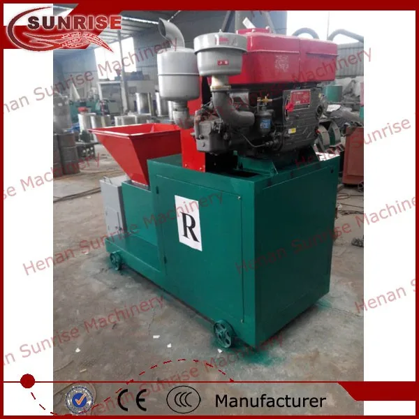 Машина для обработки древесных гранул и опилок с дизельным двигателем