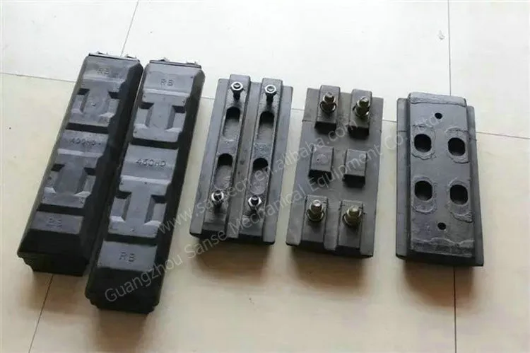 掘削機部品87456900 190443A1互換580M 580SL CA134126 CA0143272バックホーローダーのための