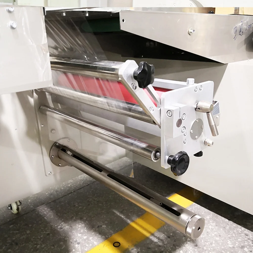 Automatic T Shirt Fabric Textile Cloth Packaging Packing Machine