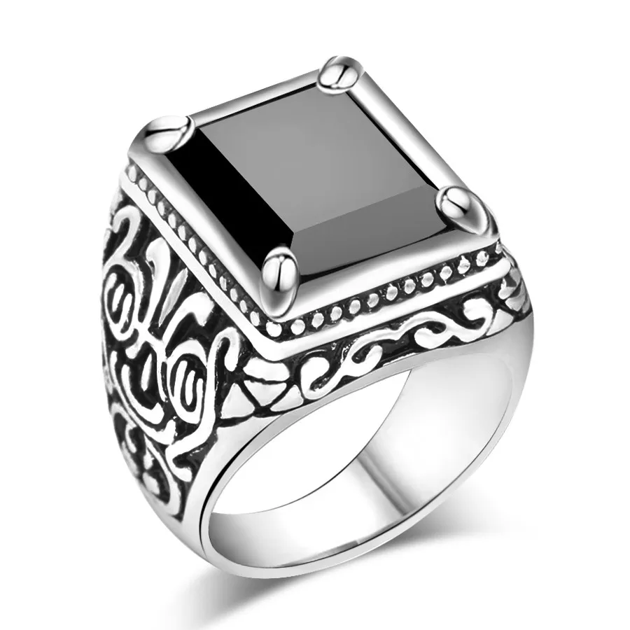 Перстень мужской серебро с черным камнем