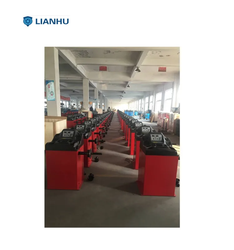 Комбинированный шиномонтажный станок и балансир шиномонтажный станок