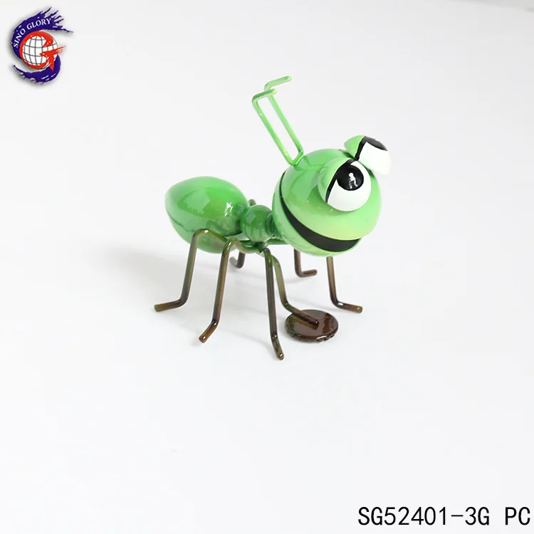 3D Animal Sculptures Metal Ant Figurines green