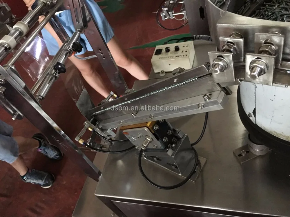 O Ring Counting Packing Machine With Plastic Bags