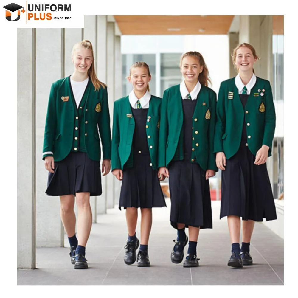 Student uniform. Школьная форма. Школьная форма в Англии. Американская Школьная форма. Шведская Школьная форма.