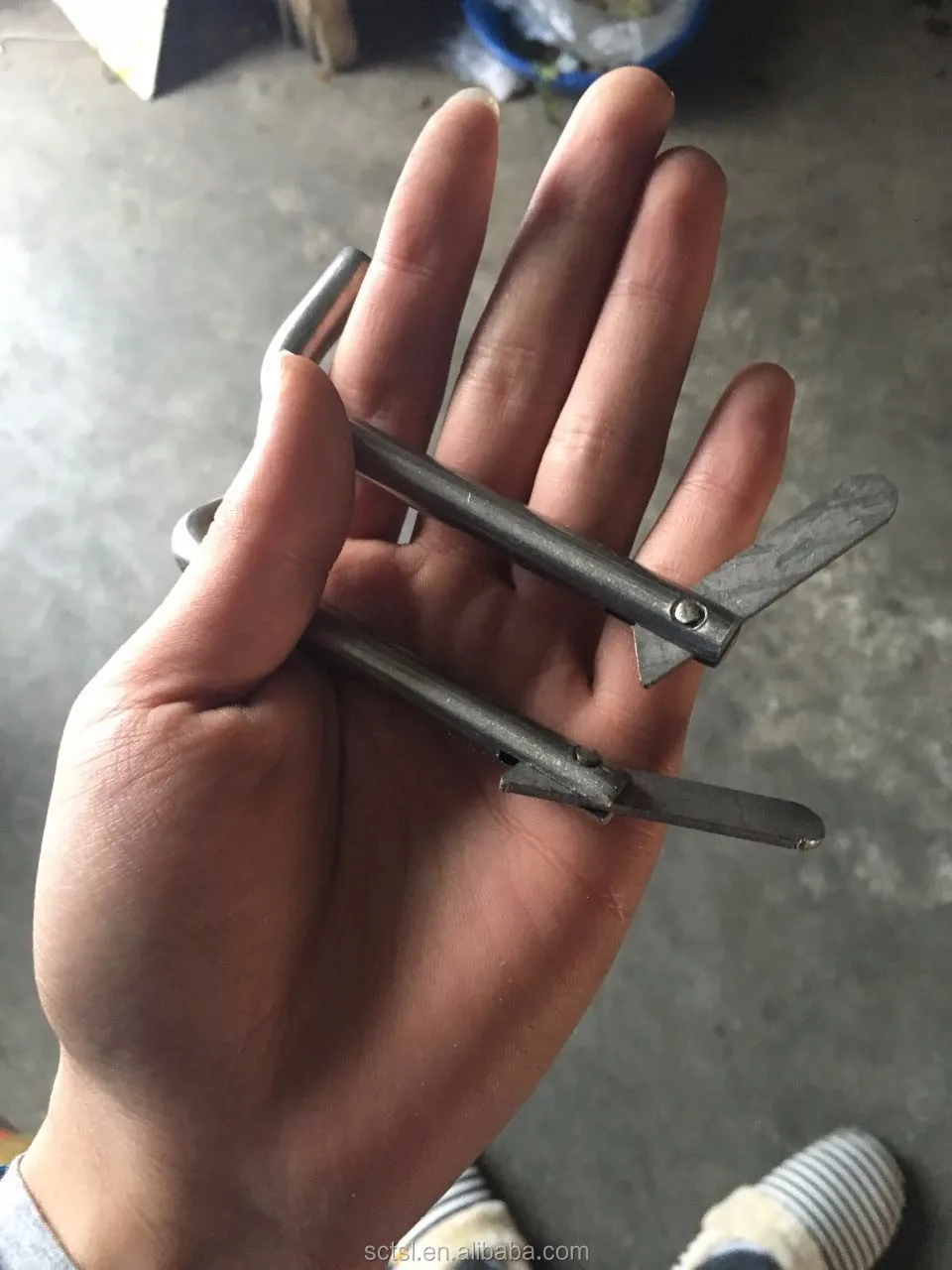 Scaffolding Formwork Frame Steel Galvanized Gravity L Shape Toggle Pin