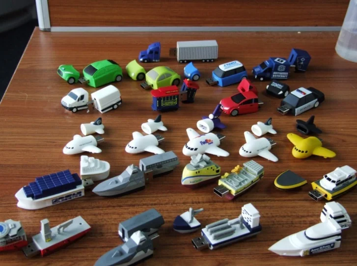 Factory Price Brand Logo Promotion Custom logo Gift Oem Odm Cruise Ship Flash Drive Usb 2gb 4gb 8gb 16gb 32gb 64gb 128gb