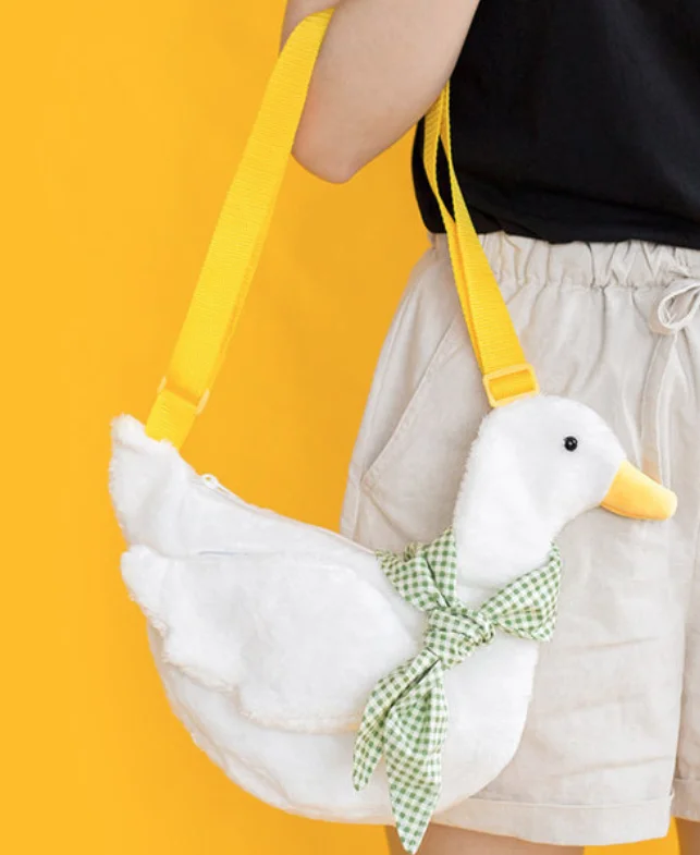Source Shoulder Bag Plush Duck Animal Shape Bags on m.