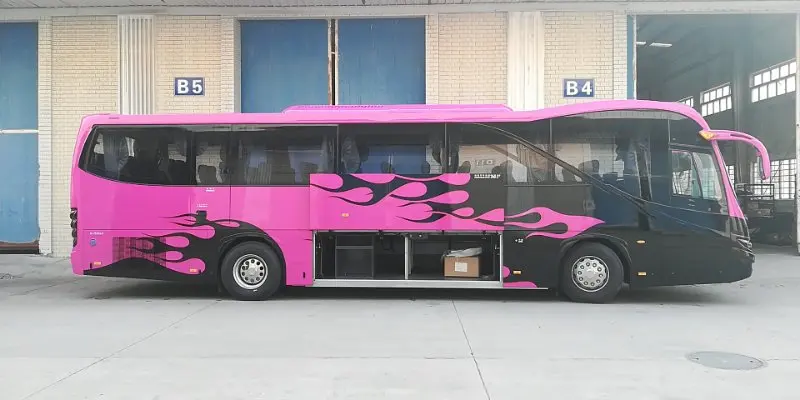 
Новый тип Евро 5 12 м роскошный дизельный автобус с 55 сидениями rhd 