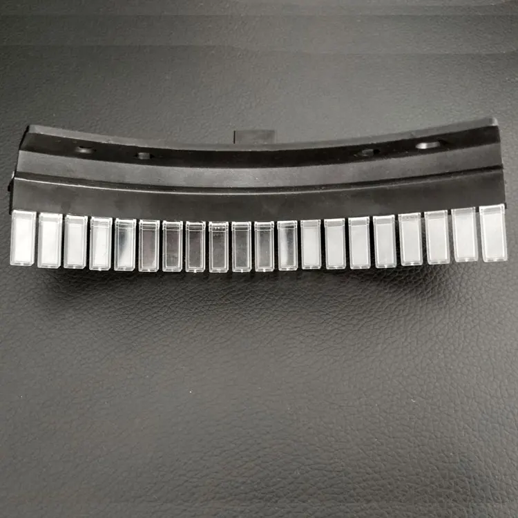 20 Holes Hitachi 7060 Biochemical Analyzer Disposable Plastic Cuvette