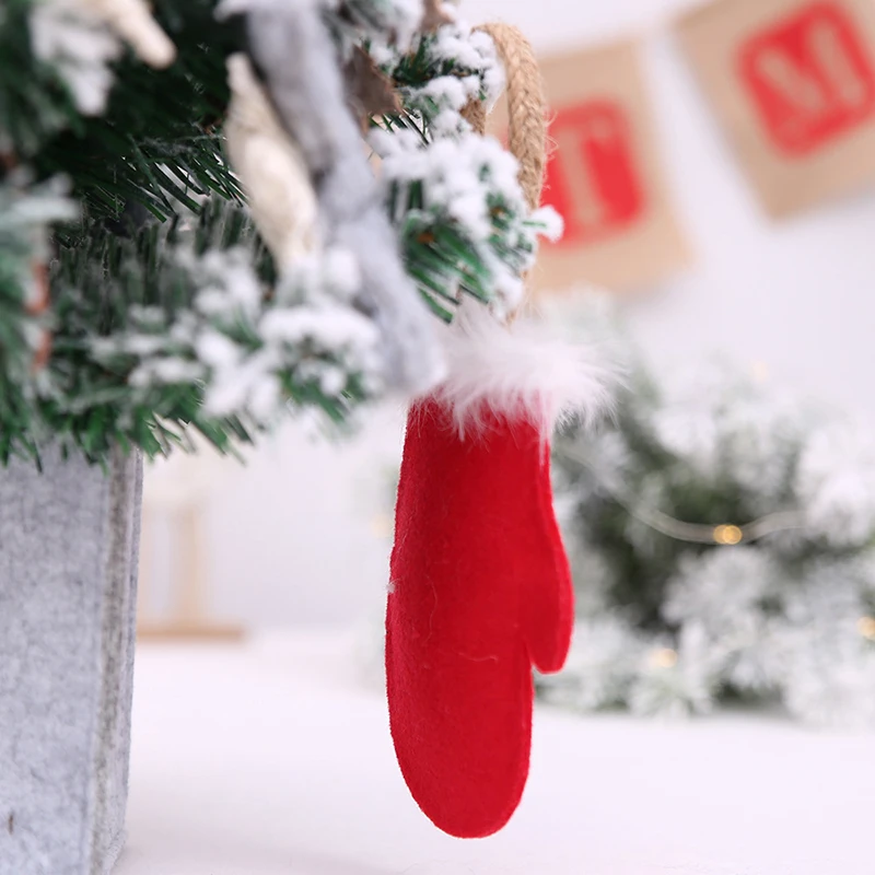 Factory Direct Wholesale Felt Tree Santa Claus Boot Glove Sock Gift hang Tags With Custom Label