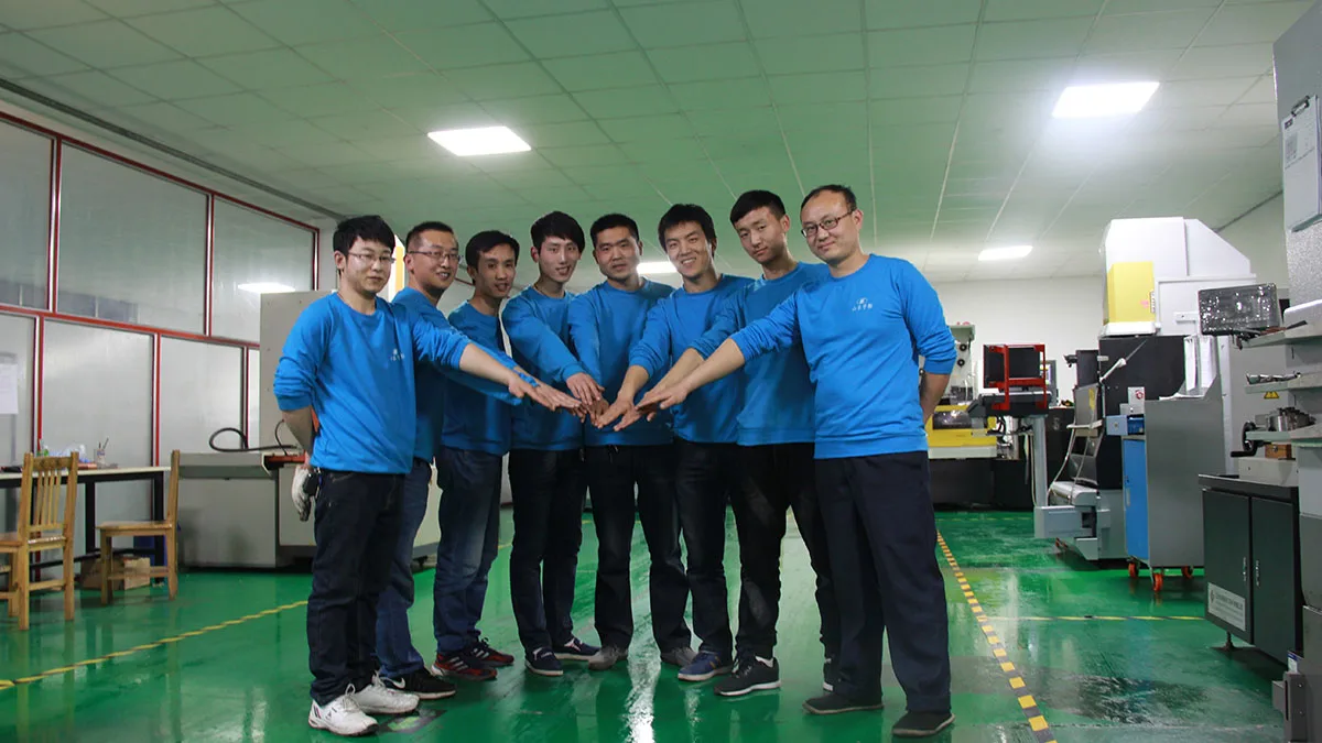 Shandong Yuying Optical Instrument Co., Ltd. 2
