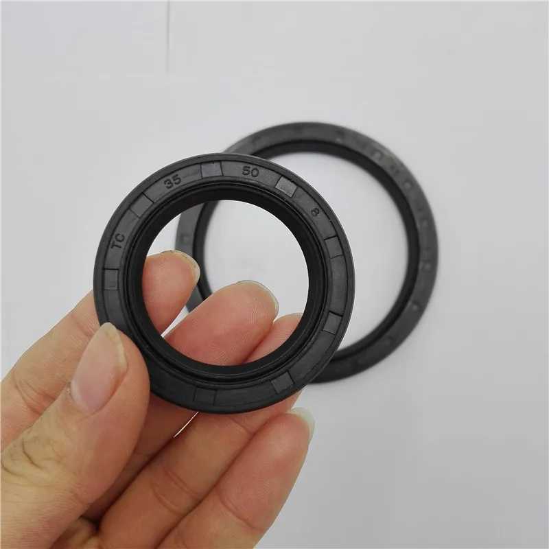 Paraolio Radiali A Doppio Labbro 32X47X7 TC NBR - Foto 2