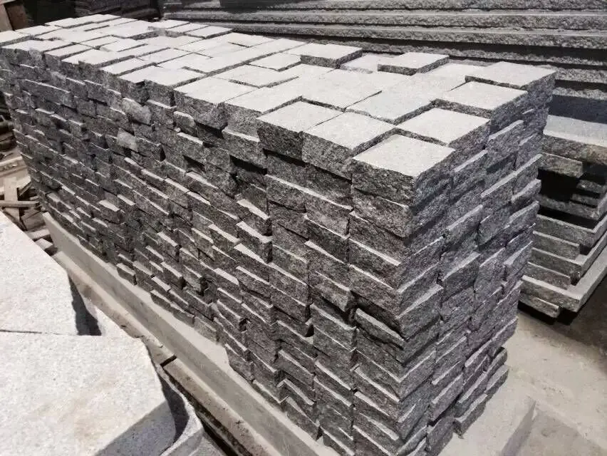 
Темно-серый гранитный камень, мощение, подъездная дорога 