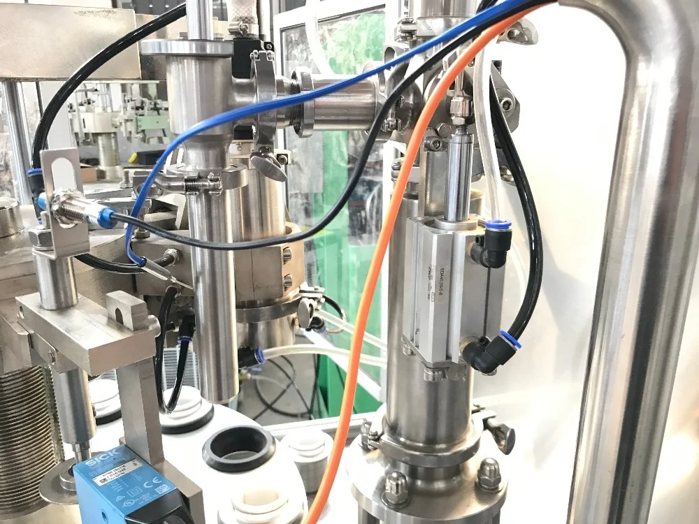 
Автоматическая мазь, косметический лосьон, зубная паста, крем для рук, пластиковая ламинированная трубка, упаковочная машина 