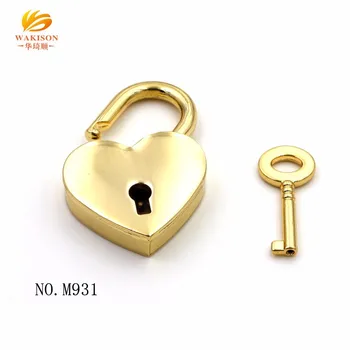 Custom metal heart shape love lock for goods