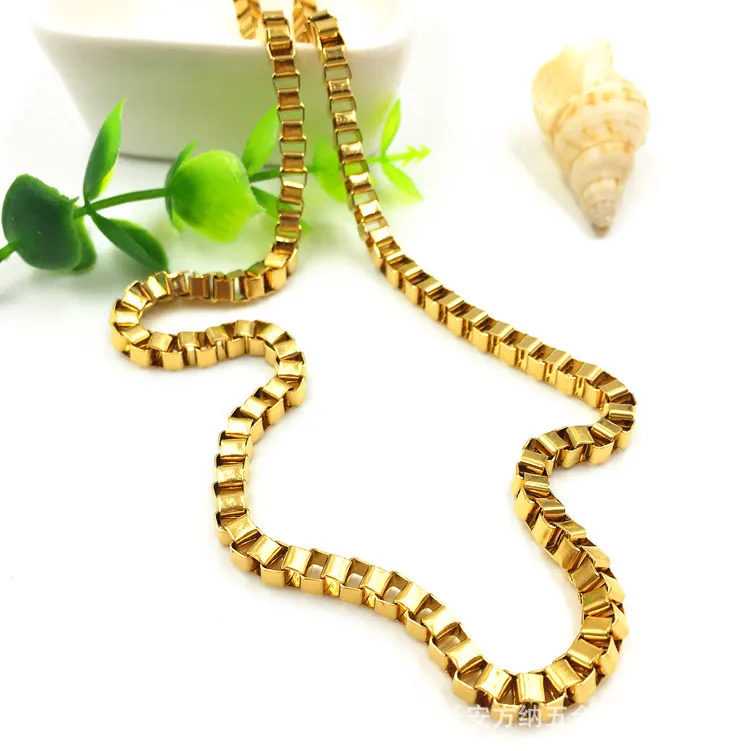 Simple Thin Gold Box Chain Necklace 