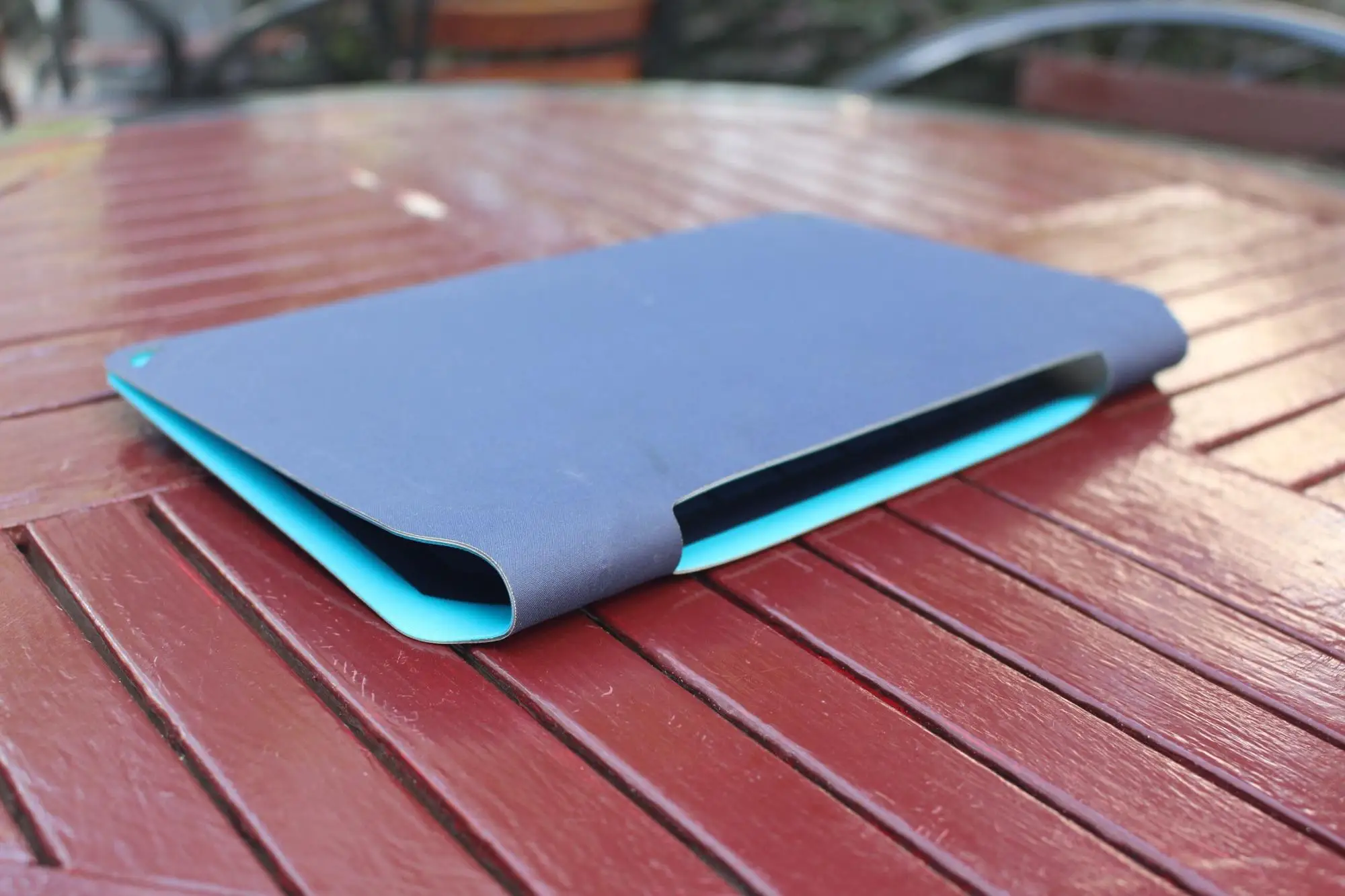 
FlexSolar Ультра тонкое складное солнечное зарядное устройство для мобильного телефона 