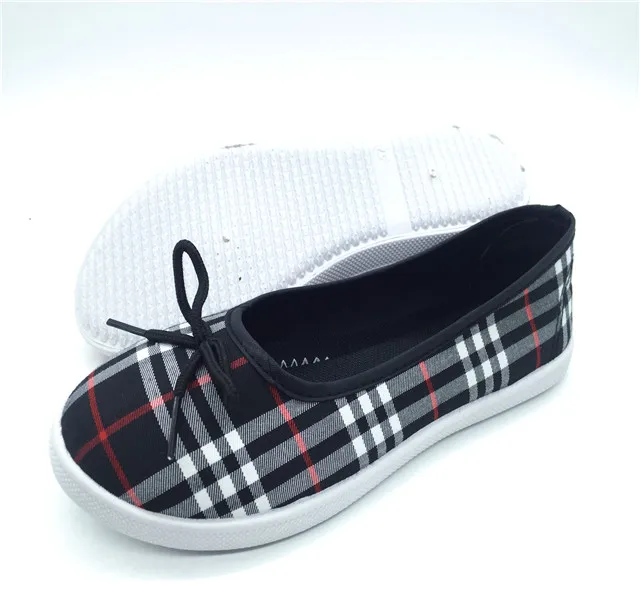 Стильные женские парусиновые туфли на плоской подошве для отдыха