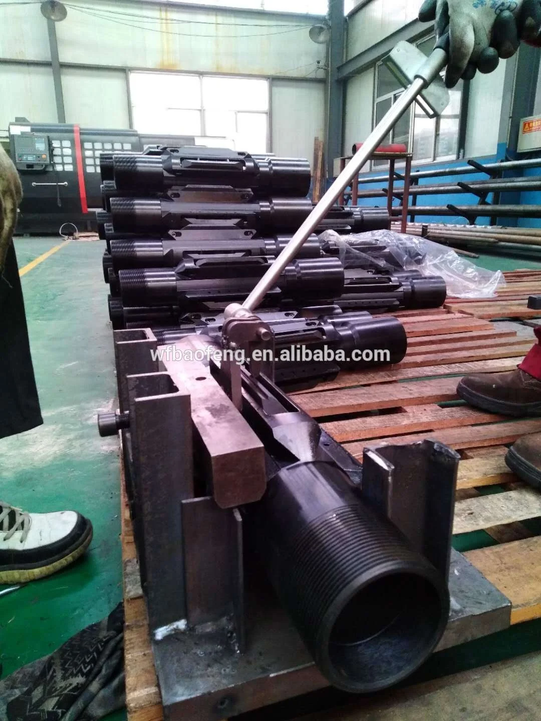 
Artificial Lift Downhole Centralized Torque Anchor with one extra Anchor Block 