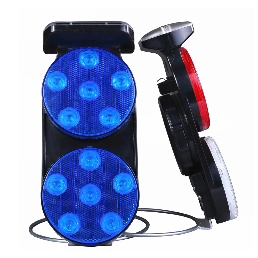 Synchronized Blink LED Traffic Warning Light Temperature Resistant Battery Operated for Long Time Construction