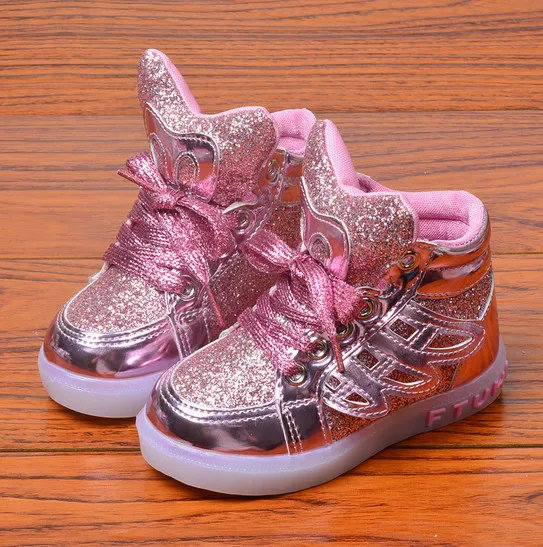 Zapatos Deportivos Con Luz Led Para Niños,Zapatillas Infantiles De Versión  Coreana,Venta Al Por Mayor,2017 - Buy 2017 Zapatos Al Por Mayor De Luz Led  Deporte Zapatos Versión Coreana De Los Zapatos De