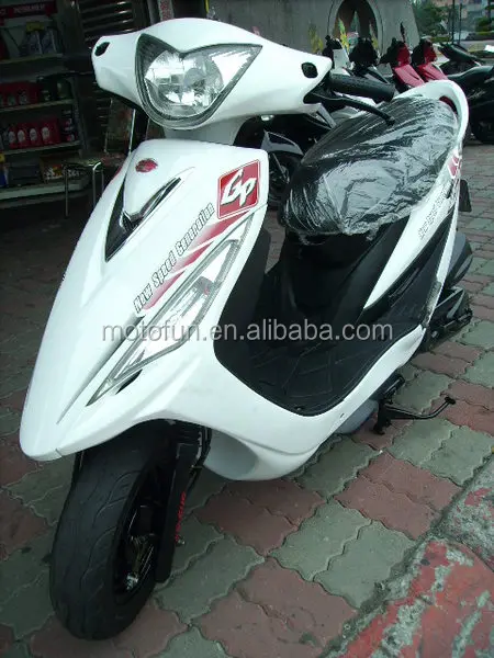 Used Kymco GP 125cc Scooter Motorcycle - 4-Stroke Gas Scooter with 