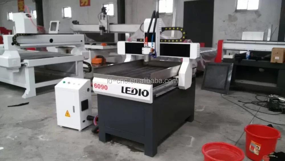 6090 малых чпу гравюра фрезерный станок с машина для дешевой цене в наличии