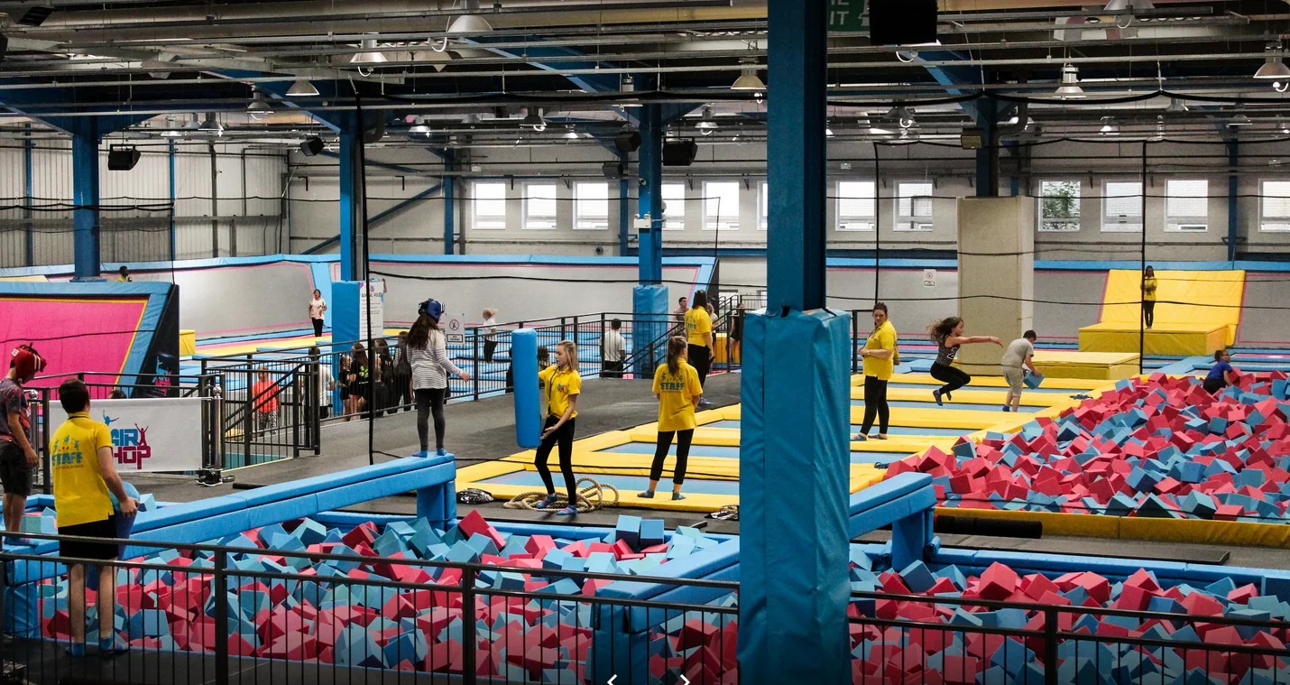 Ninja Warrior Course Indoor Trampoline Park for Kids