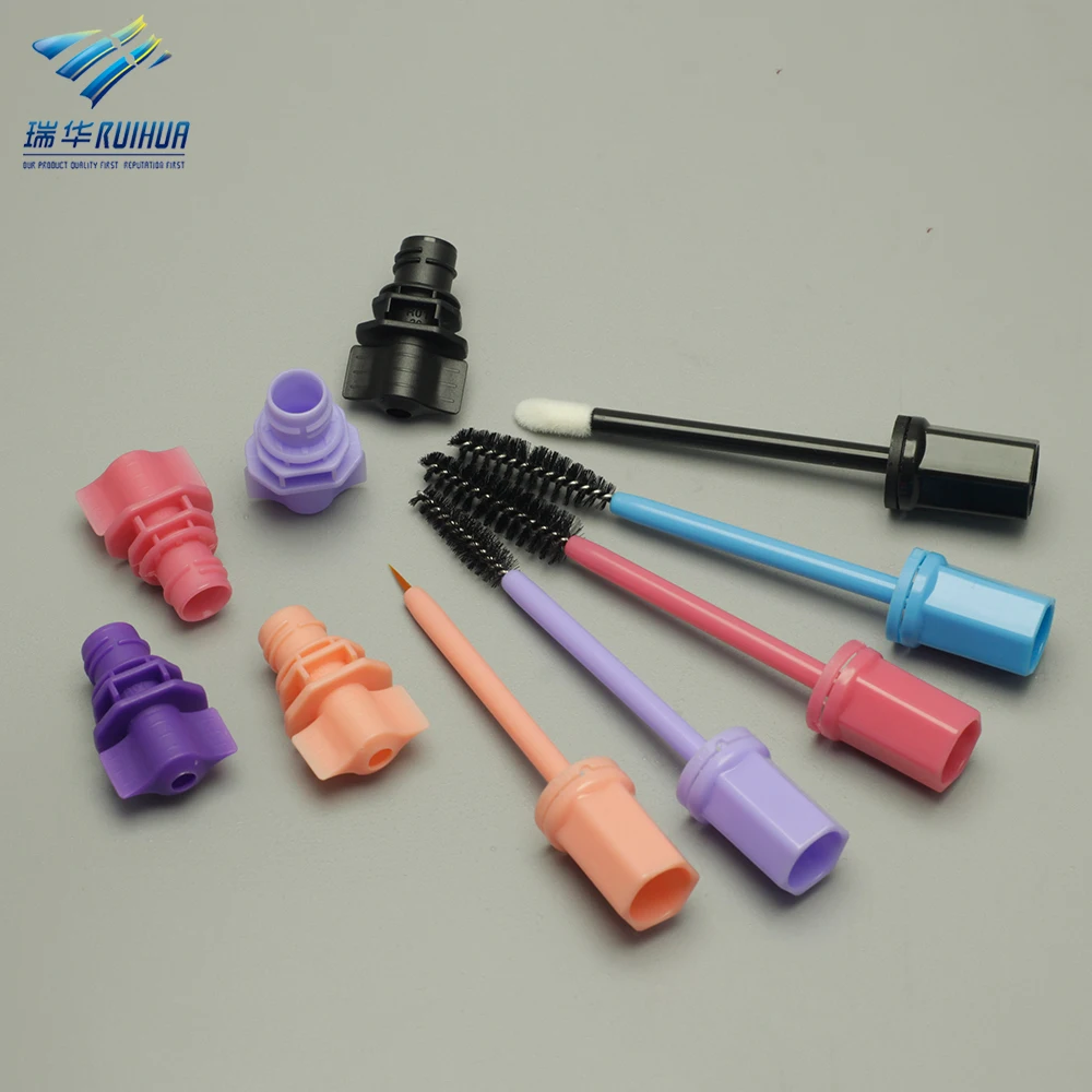 Accept Custom Low Temperature Sealing Spout Cosmetic Liquid Lipstick Mascara Eyeliner Pouch Spout Cap with Brush