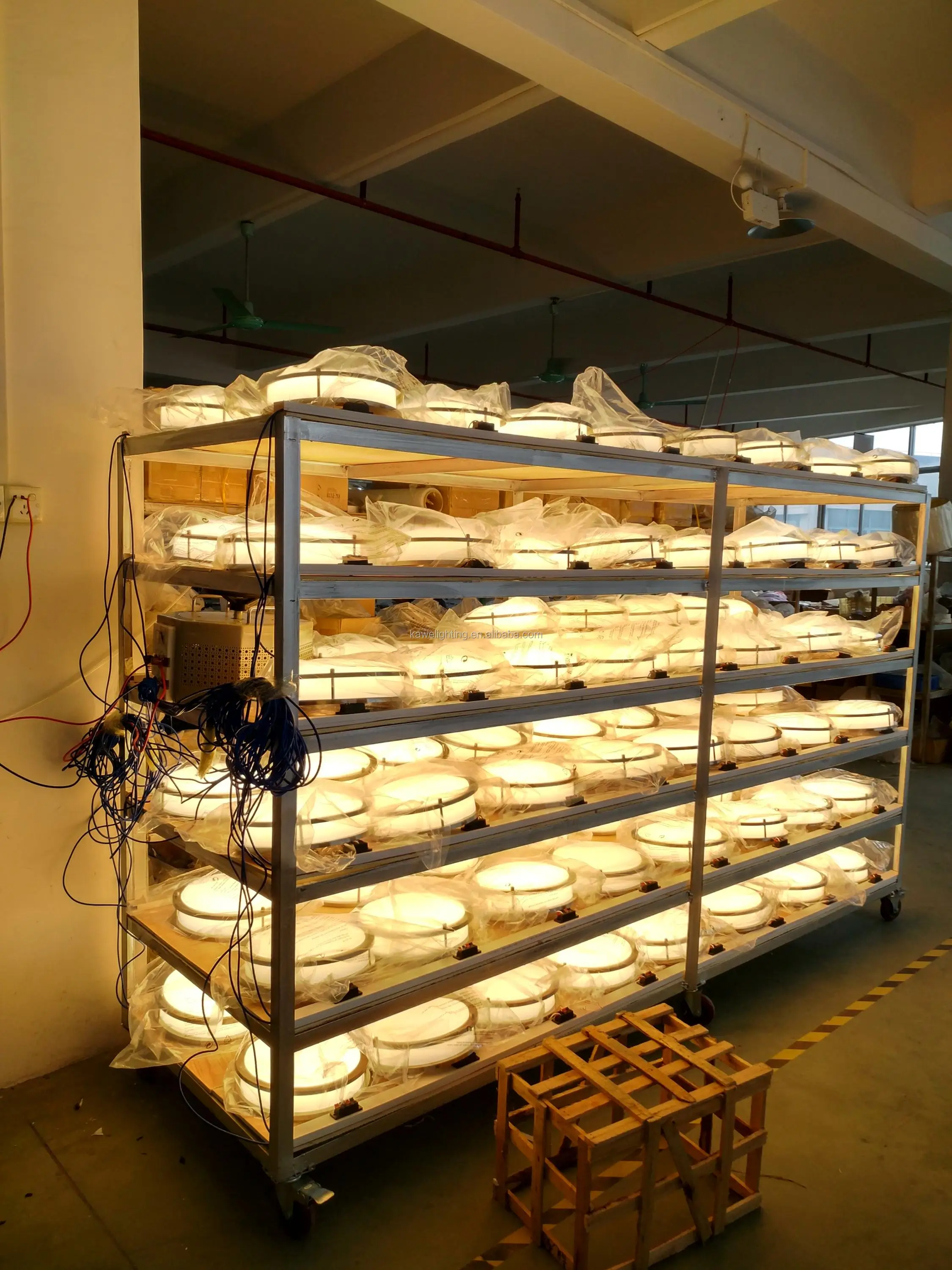 工厂整体销售led灯灯别墅照明和酒店落地灯天花板